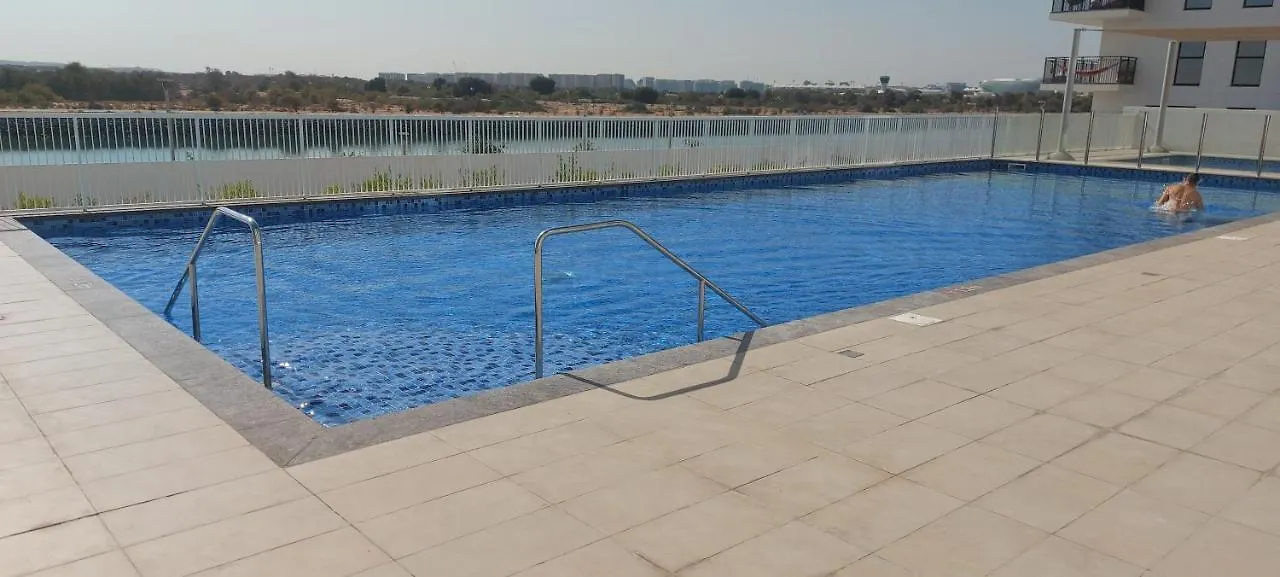 Deluxe Apartment On Yas With Sea View Balcony Абу-Даби ОАЭ